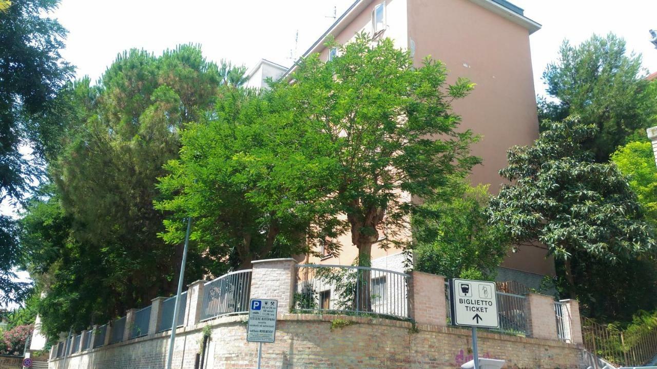 Via Duranti Appartement Ancona Buitenkant foto